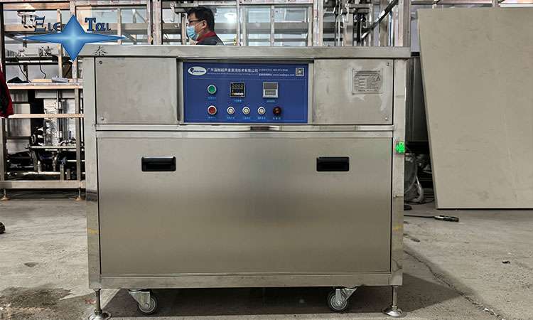 超聲波清洗機(jī)中的酒精使用指南:選擇與應(yīng)用 超聲波清洗機(jī)中的酒精使用指南:選擇與應(yīng)用